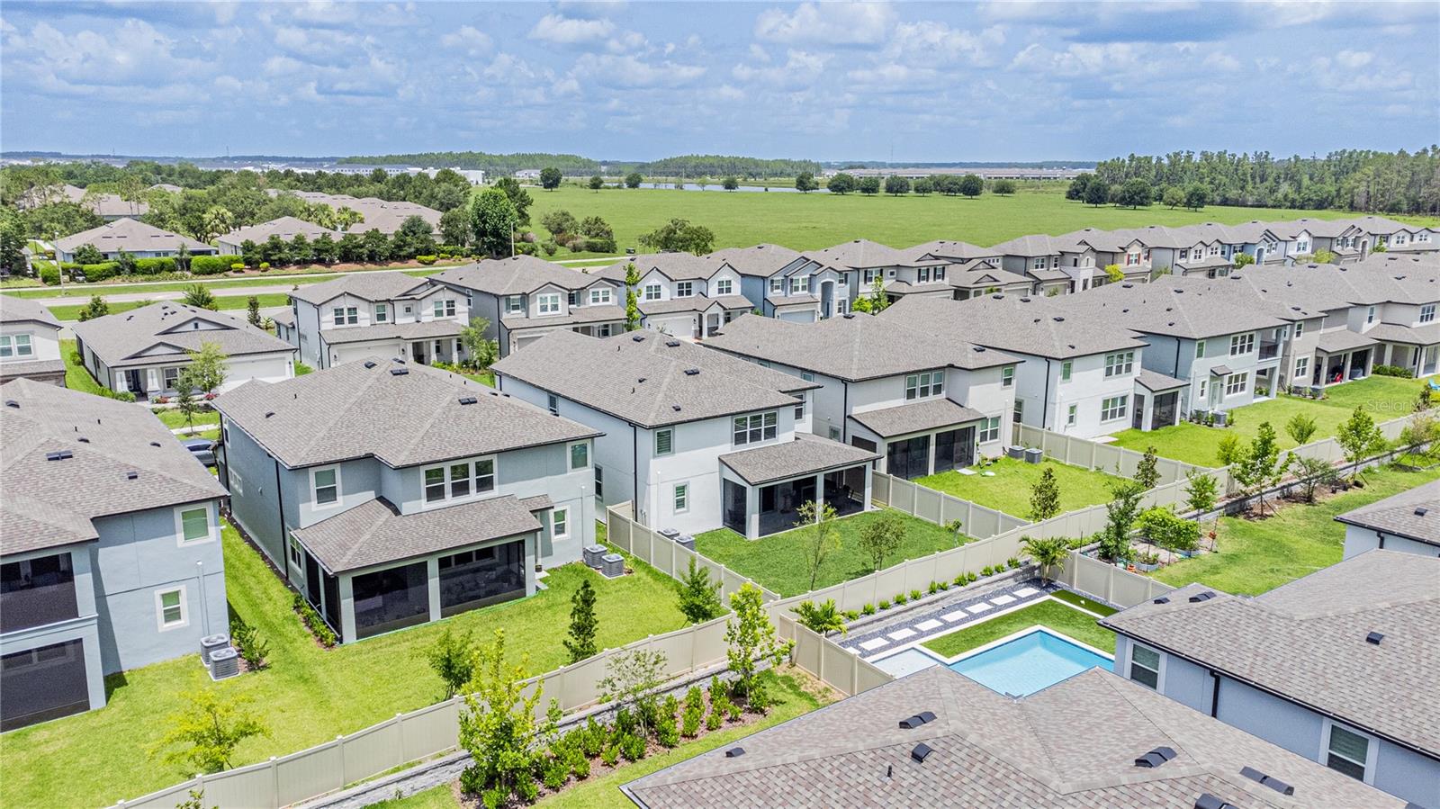 WHISPERING OAKS PRESERVE PH 2 - Residential