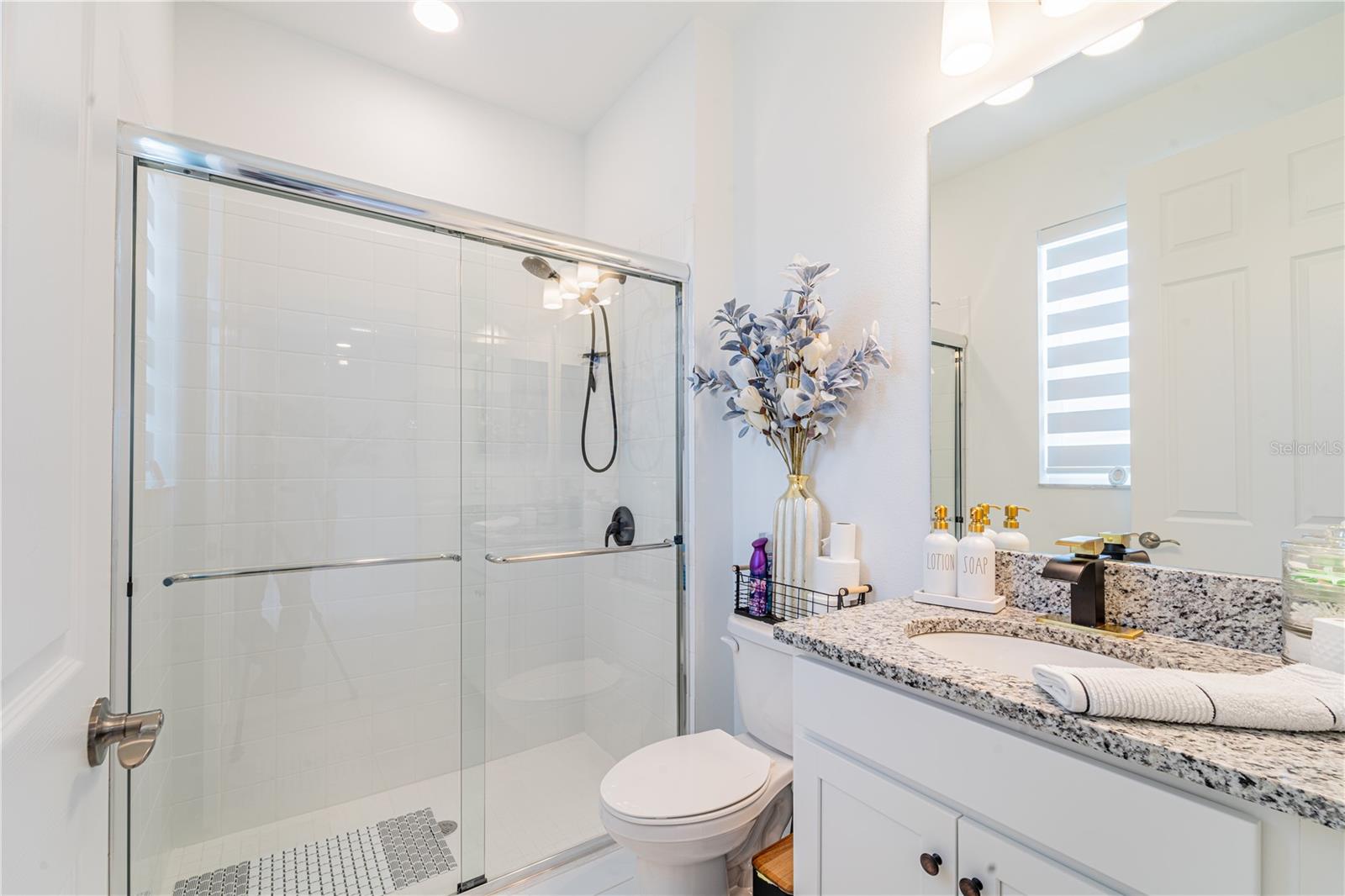 WHISPERING OAKS PRESERVE PH 2 - Residential