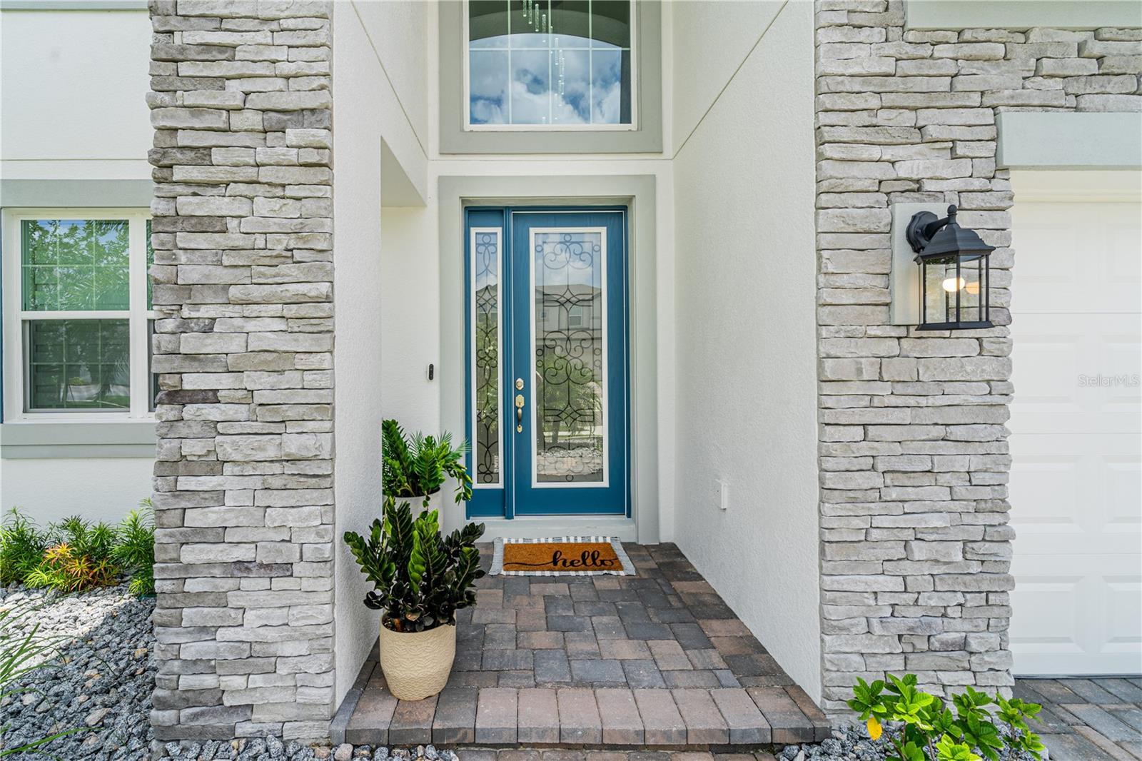 7700 BRONZE OAK DRIVE