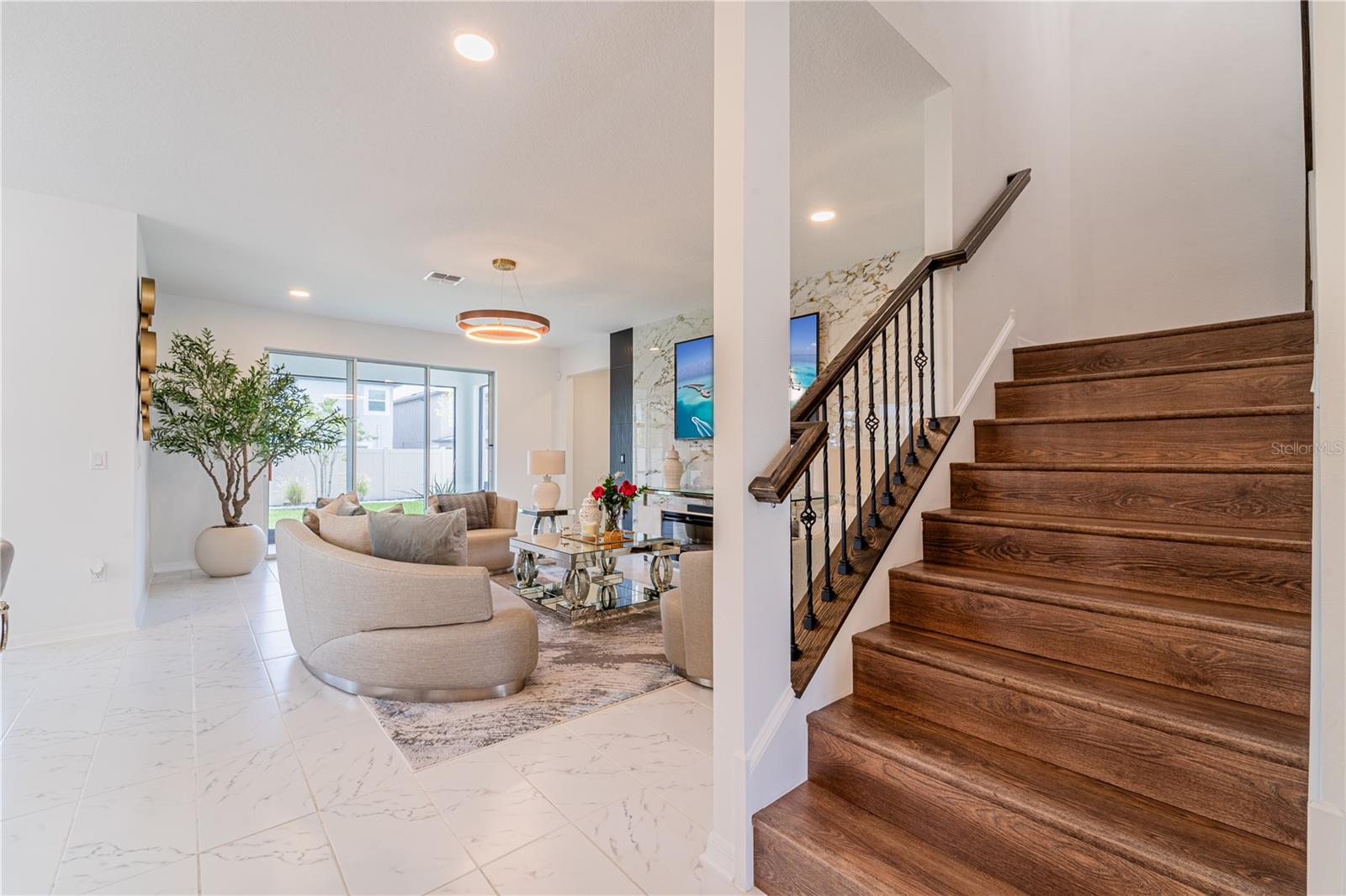 WHISPERING OAKS PRESERVE PH 2 - Residential