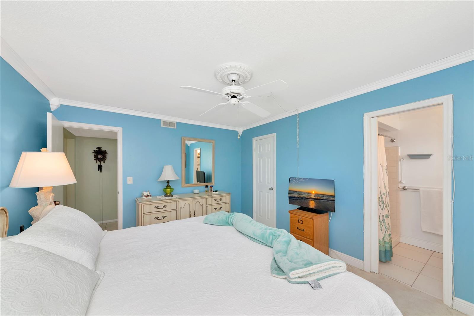 STRATHMORE VILLA SEC 09 - Residential