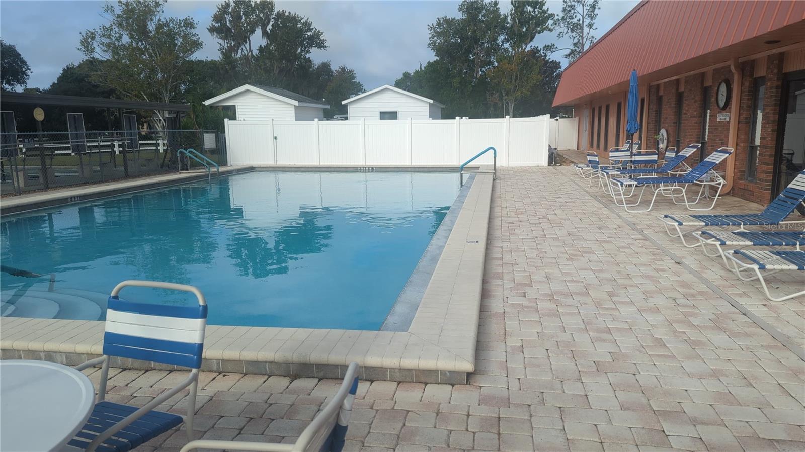 TAVARES FOX RUN MOBILE HOME SUB - Residential