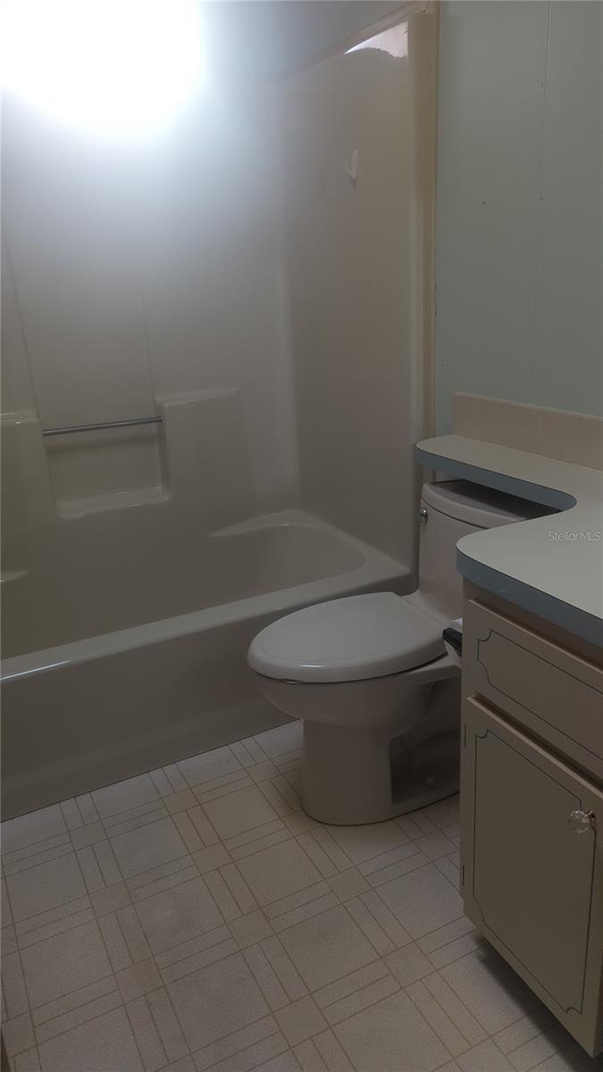 TAVARES FOX RUN MOBILE HOME SUB - Residential