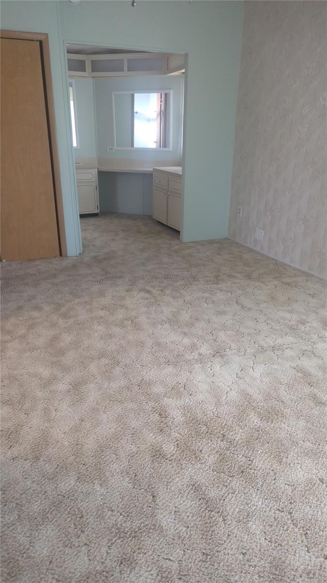 TAVARES FOX RUN MOBILE HOME SUB - Residential