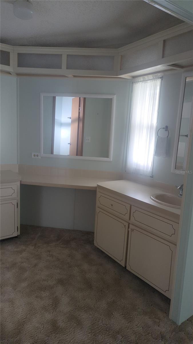 TAVARES FOX RUN MOBILE HOME SUB - Residential