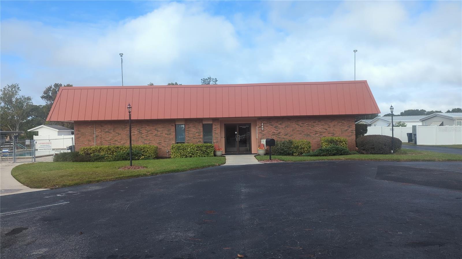 TAVARES FOX RUN MOBILE HOME SUB - Residential