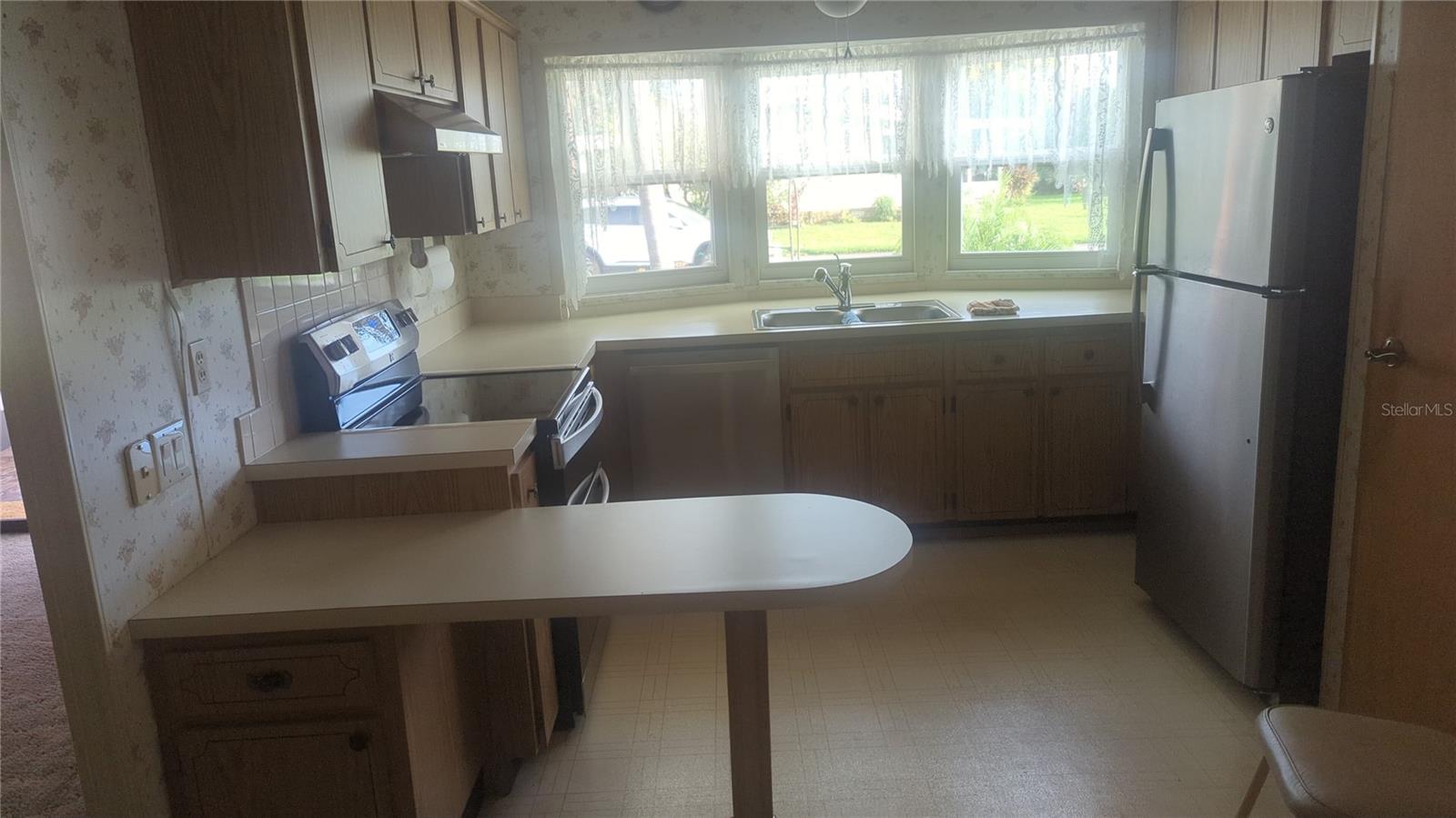 TAVARES FOX RUN MOBILE HOME SUB - Residential