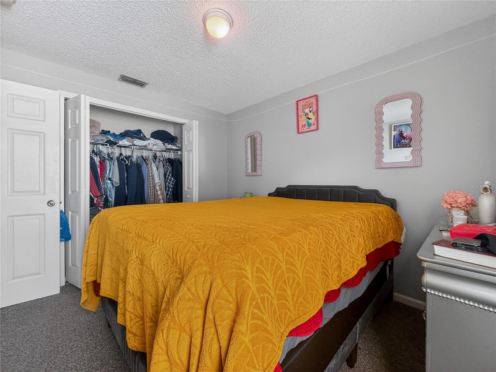 AVENTURA ESTATES - Residential