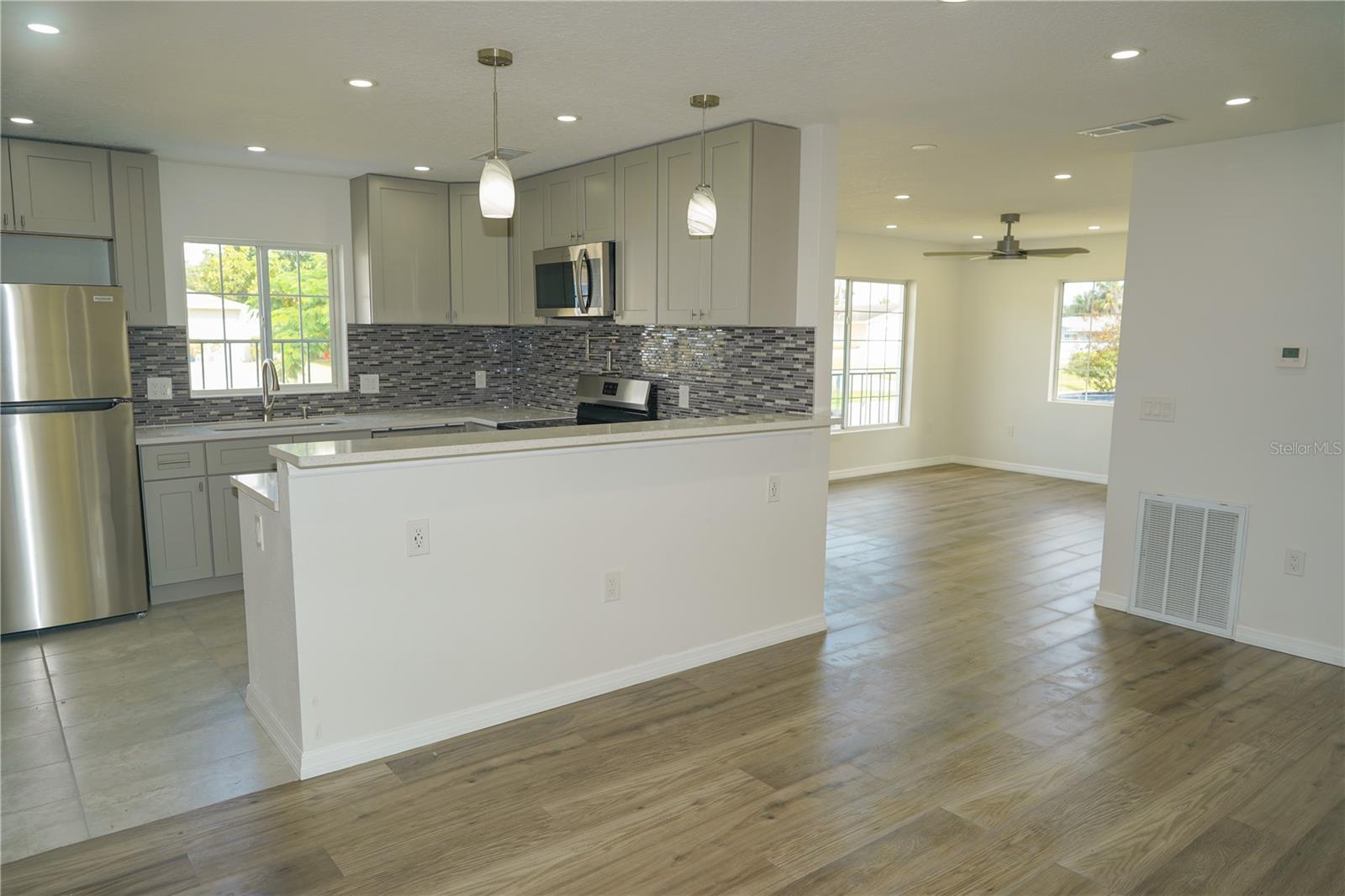 SYLVAN HYLANDS - Residential