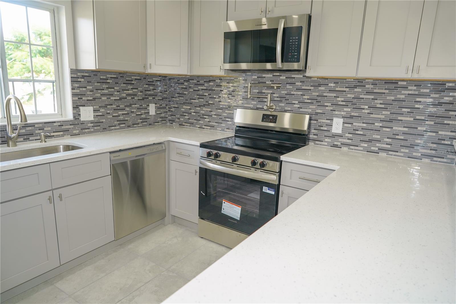 SYLVAN HYLANDS - Residential