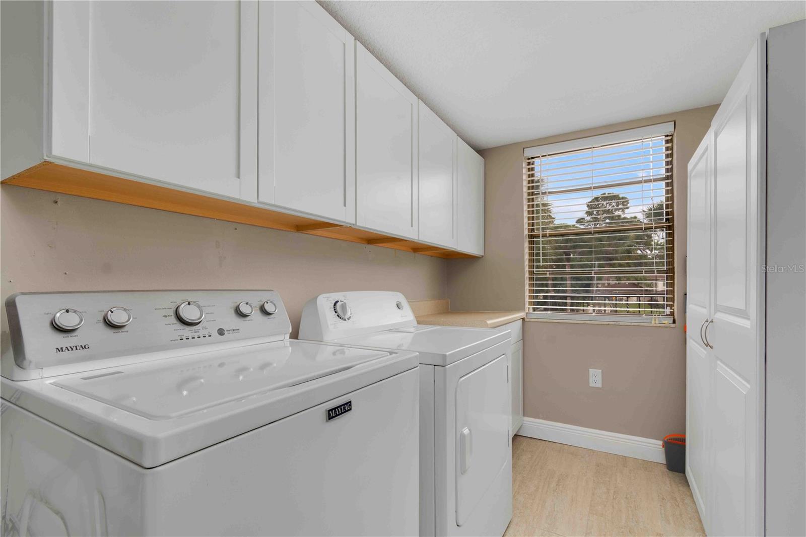 CARIBAY CONDO - Residential