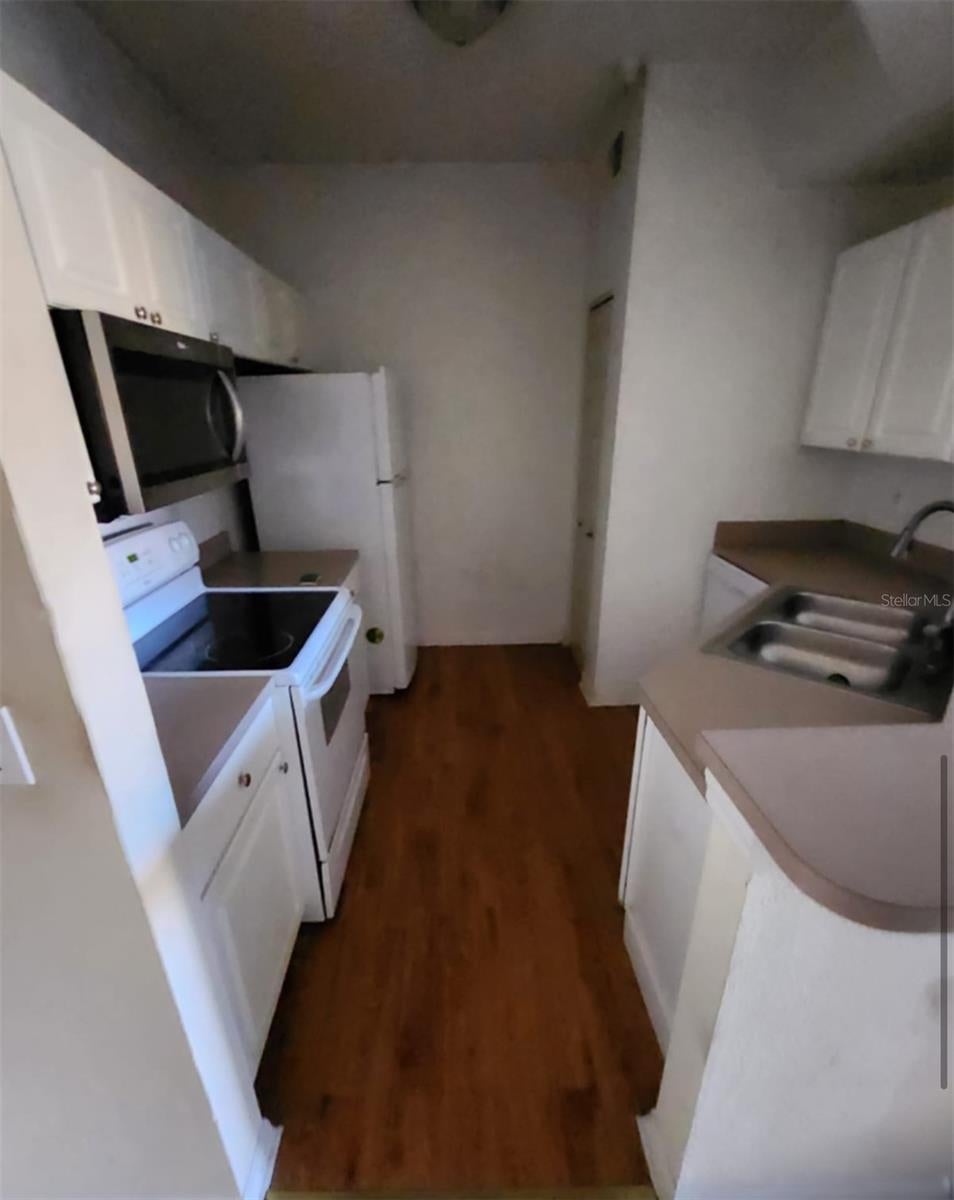 Photo of 5518 Metrowest Boulevard #207, Orlando, FL 32811 (MLS # S5159565)