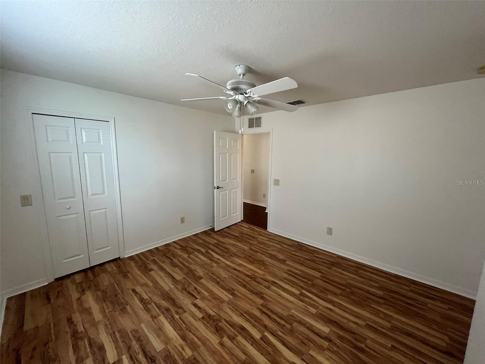 EASTON PARK PH 3 - Residential Lease