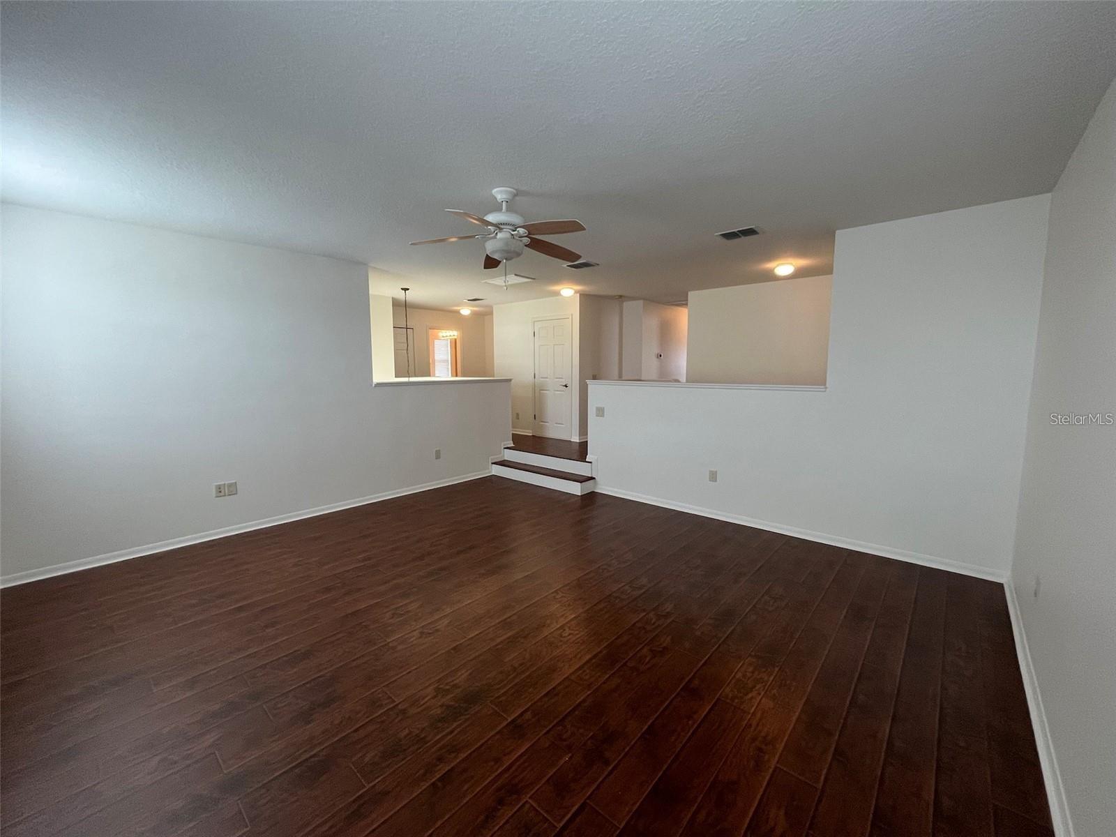 EASTON PARK PH 3 - Residential Lease