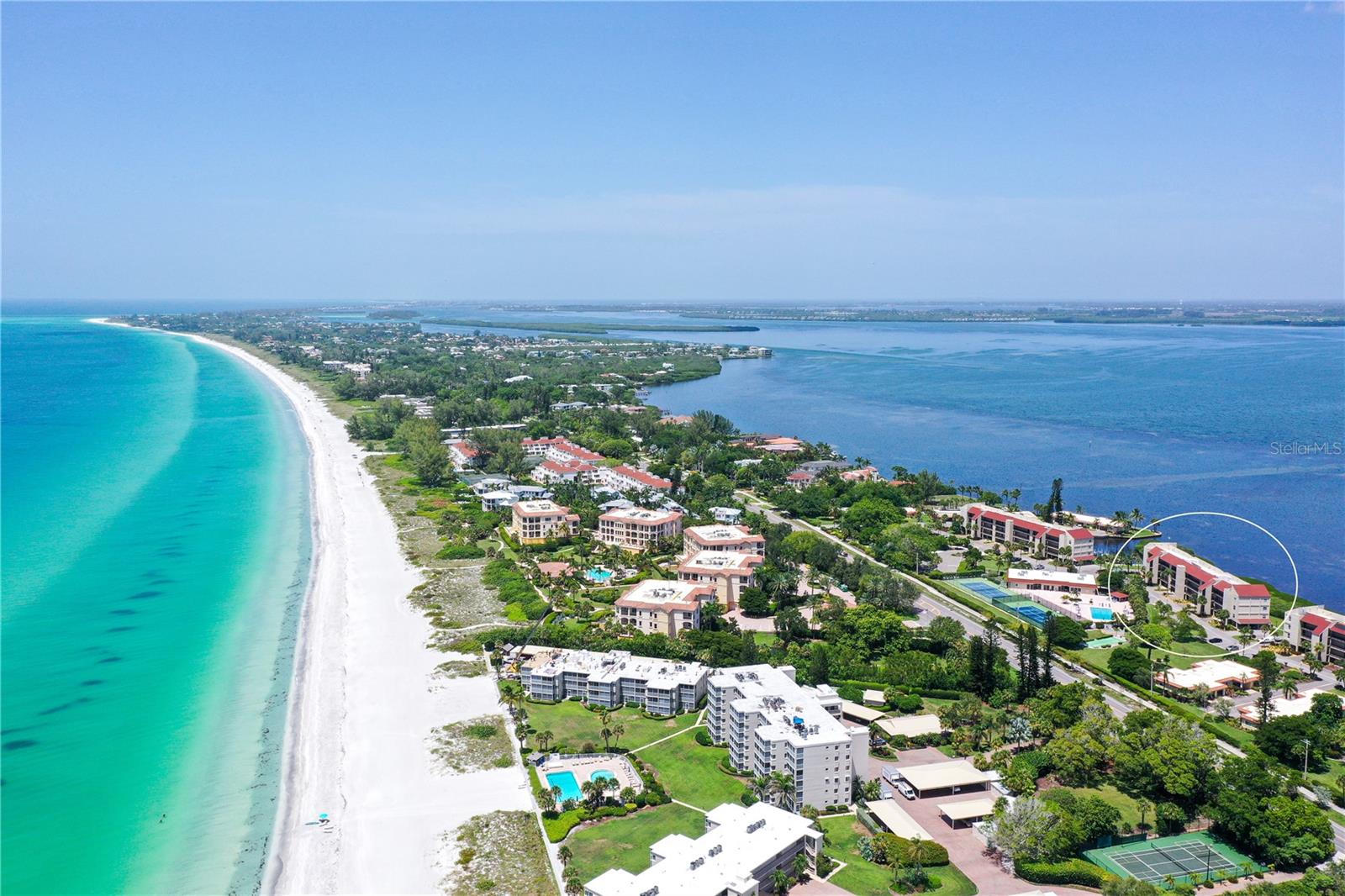 WINDWARD BAY AMD - Residential