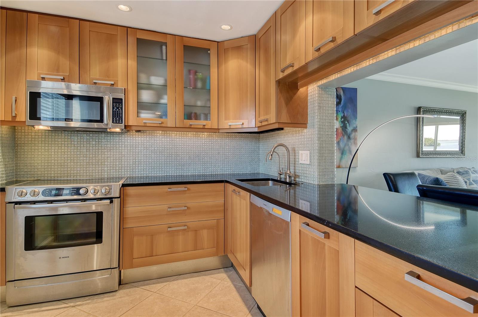 WINDWARD BAY AMD - Residential