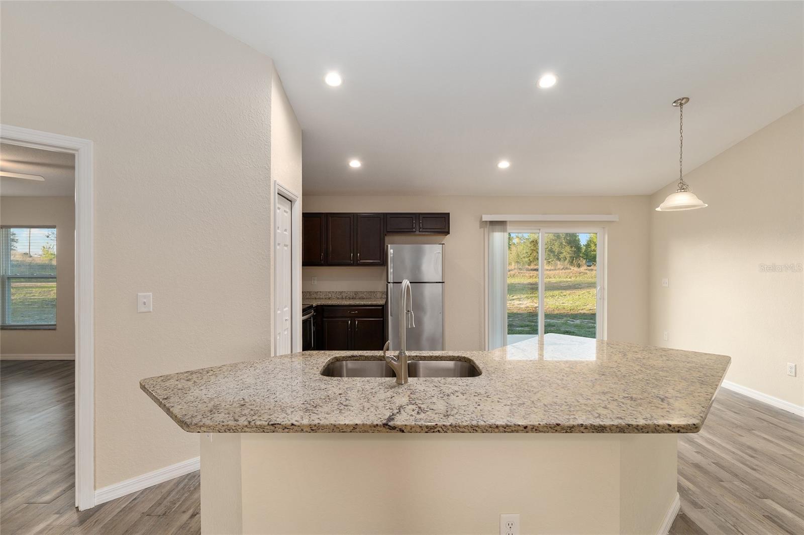 SILVER SPRINGS SHORES - Residential