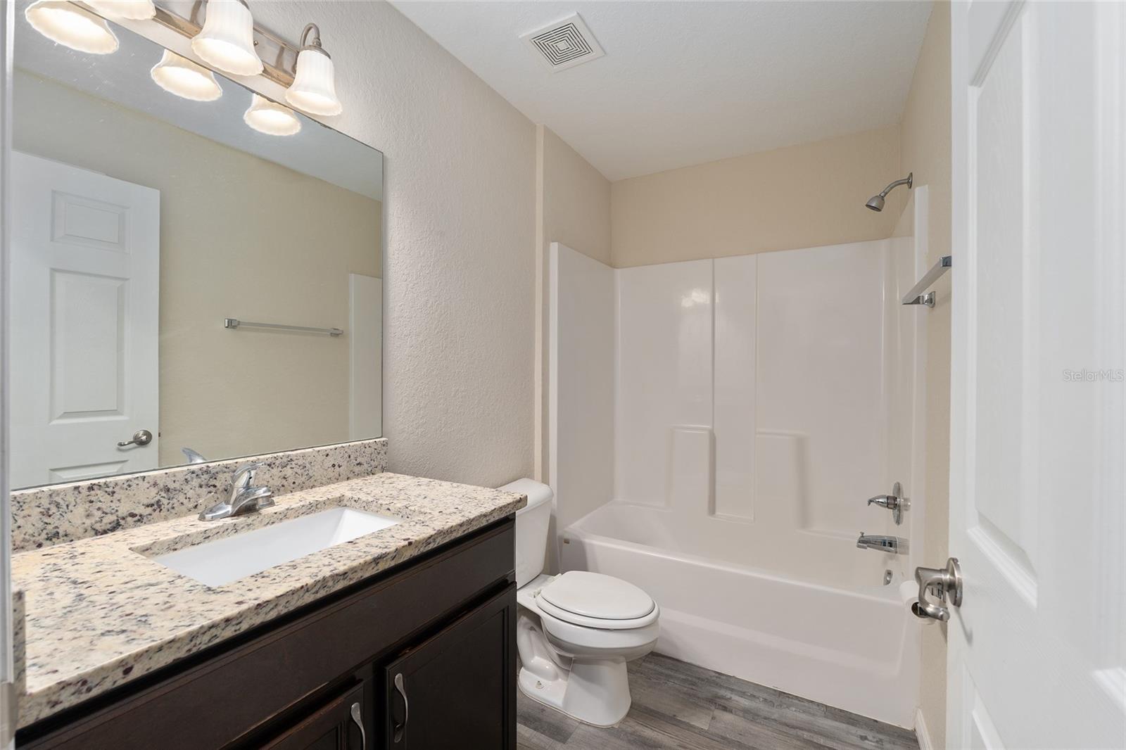 SILVER SPRINGS SHORES - Residential