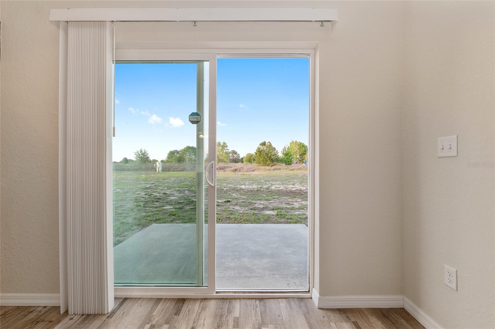 SILVER SPRINGS SHORES - Residential