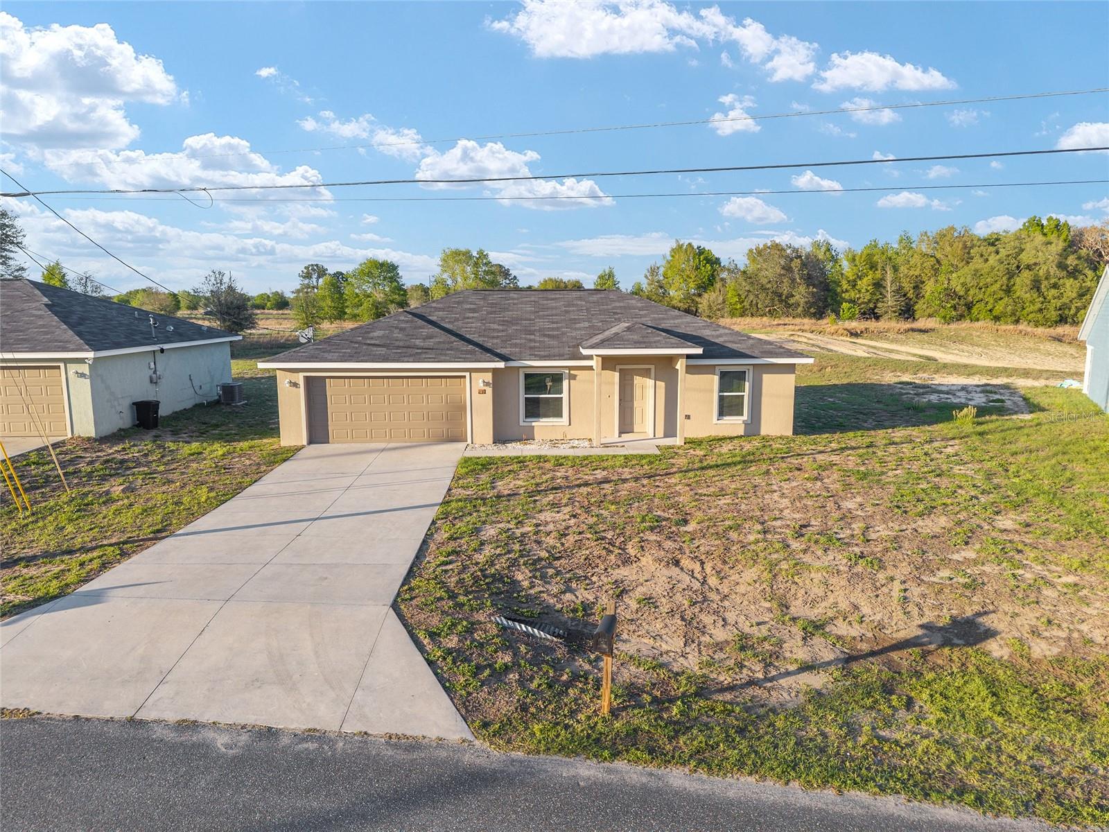 SILVER SPRINGS SHORES - Residential