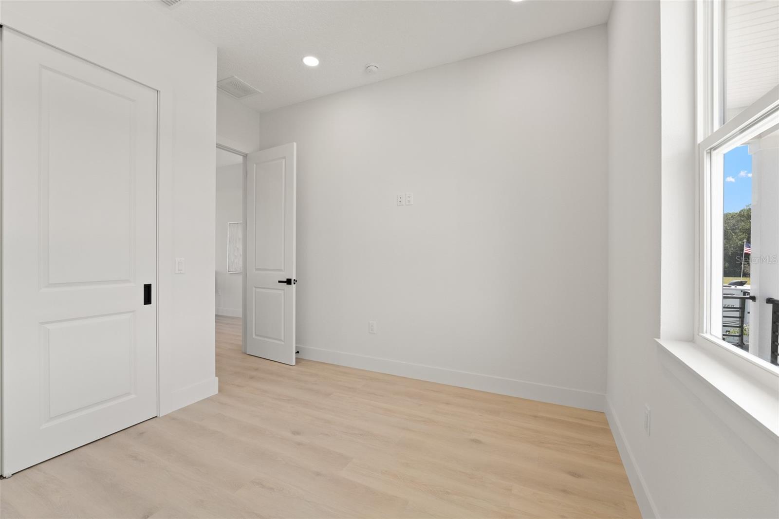 HERNANDO BEACH - Residential