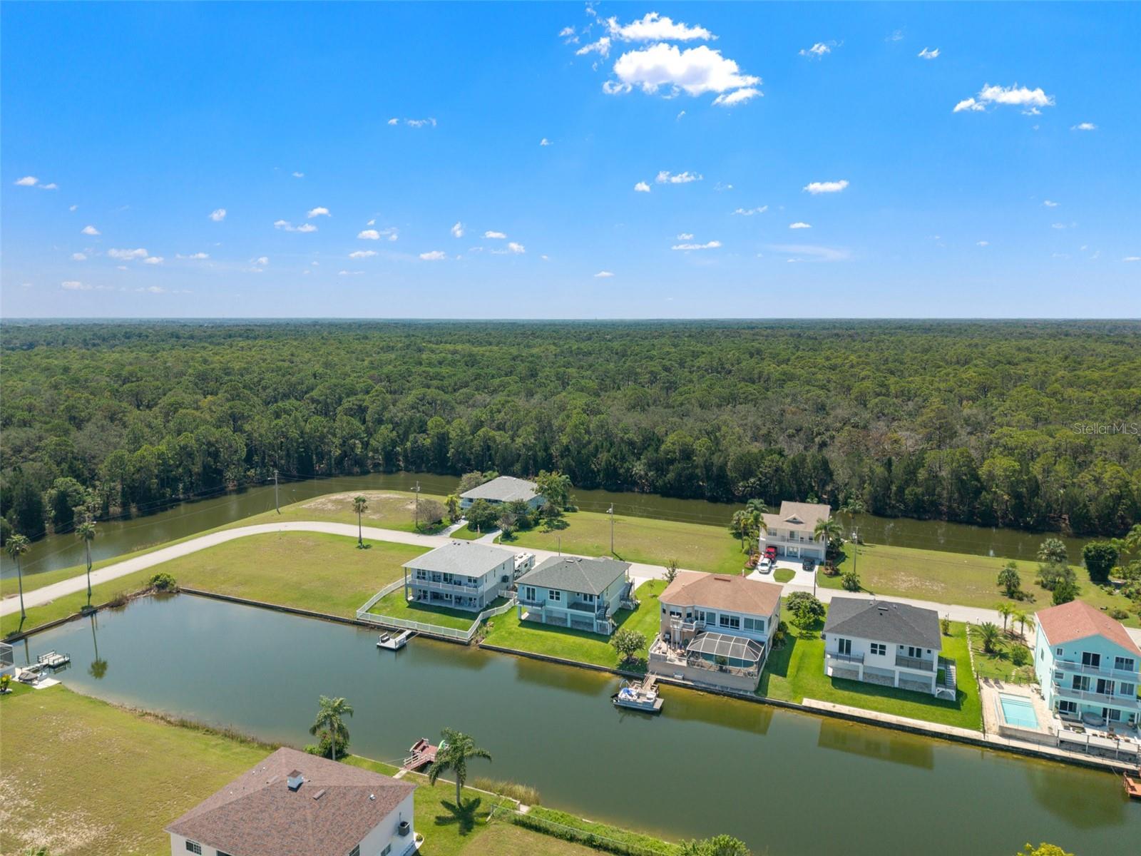 HERNANDO BEACH - Residential