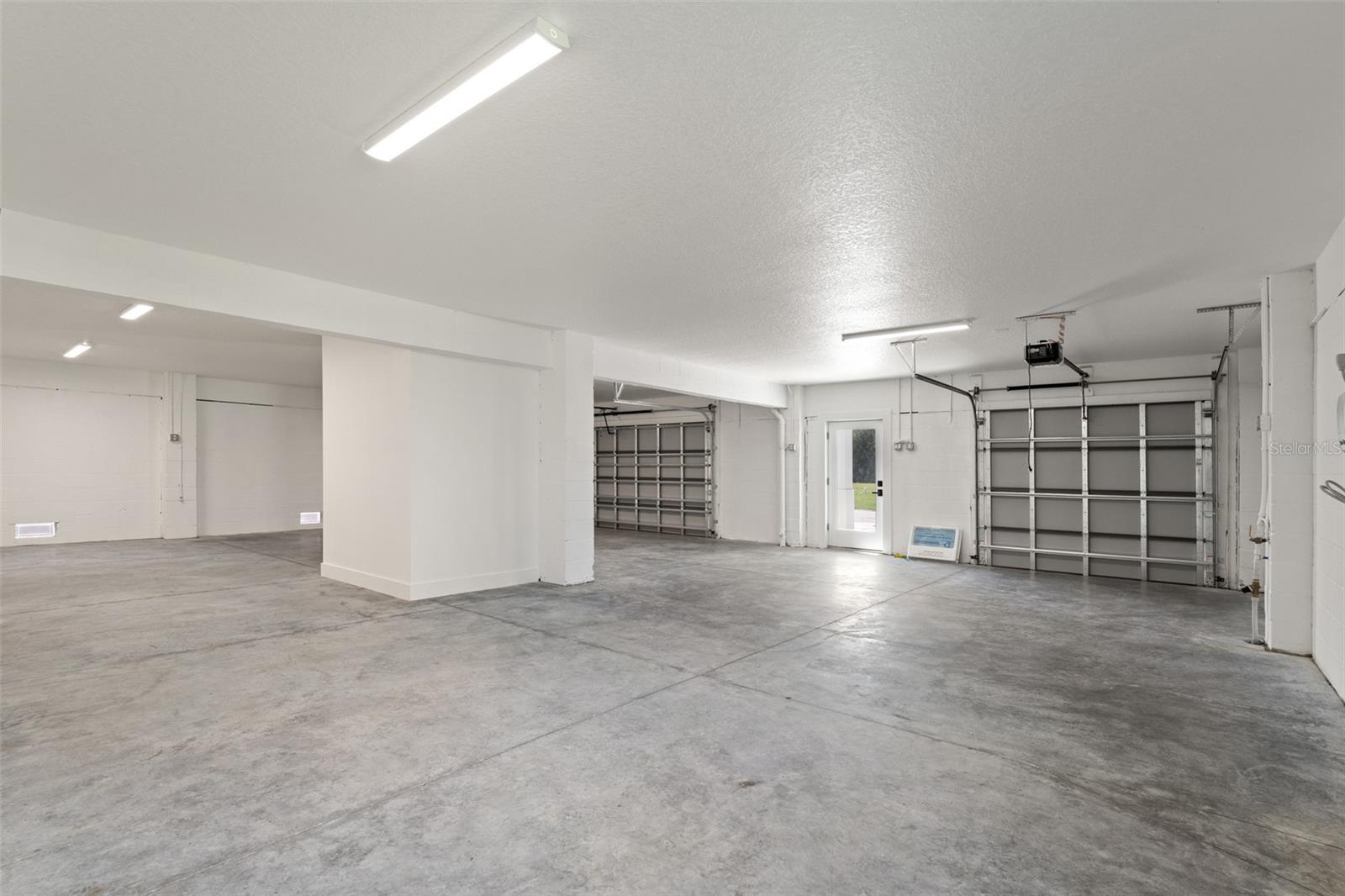 HERNANDO BEACH - Residential