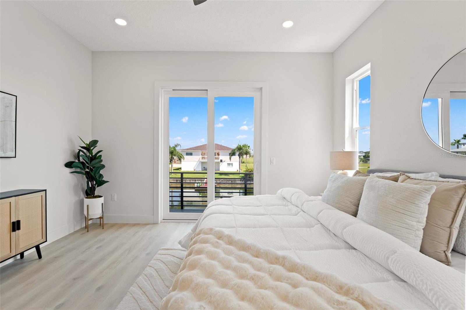 HERNANDO BEACH - Residential