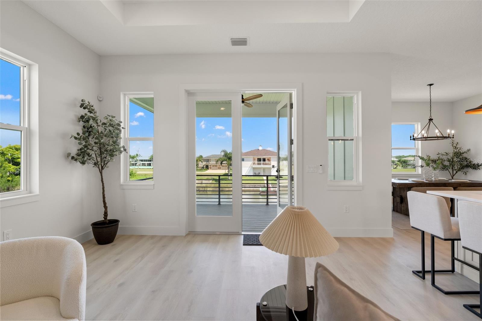 HERNANDO BEACH - Residential