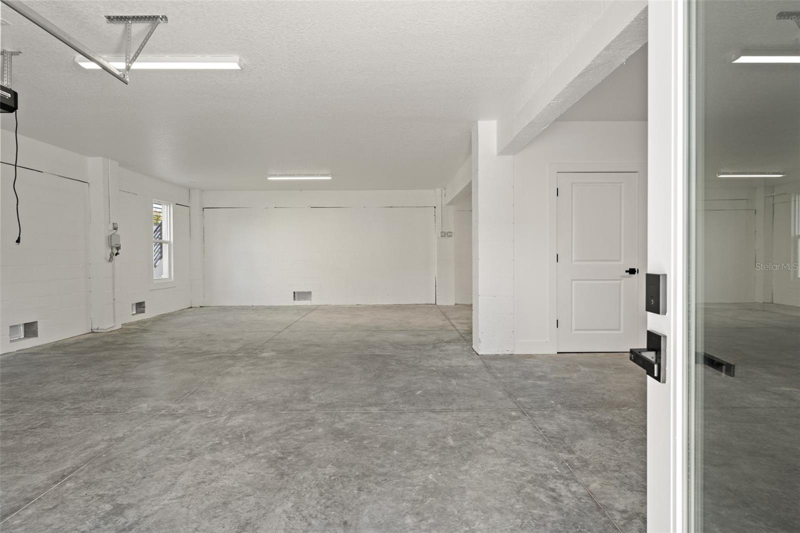 HERNANDO BEACH - Residential