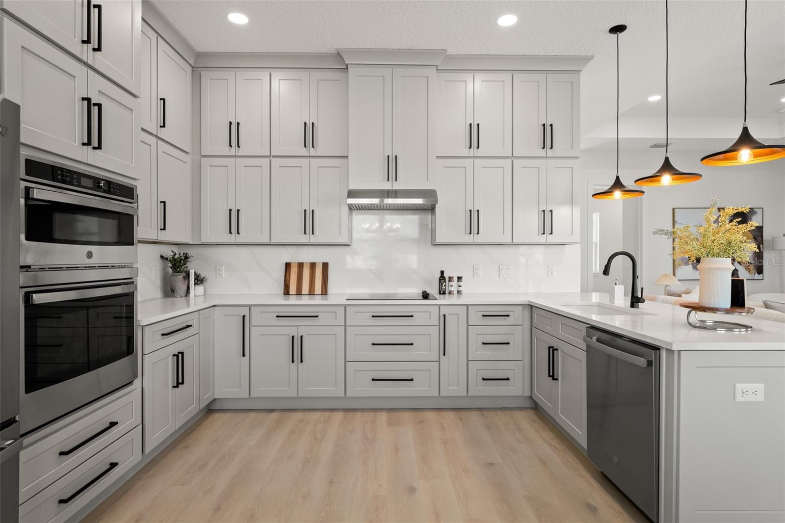 HERNANDO BEACH - Residential