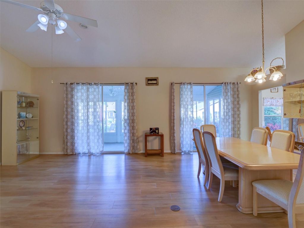 Photo of 4512 Peach Tree Street, Leesburg, FL 34748 (MLS # G5106432)