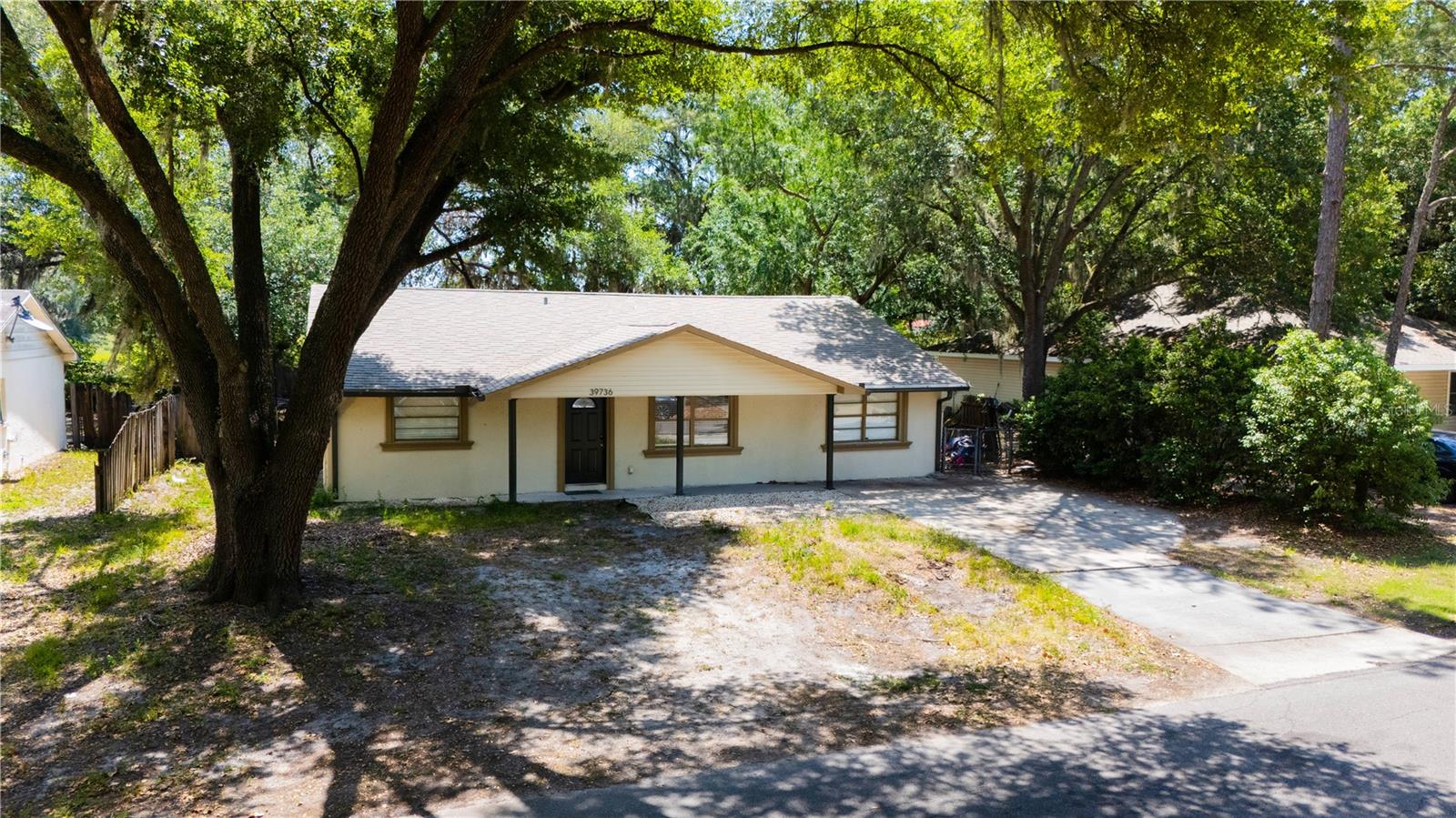 MEADOWOOD ESTATES - Residential