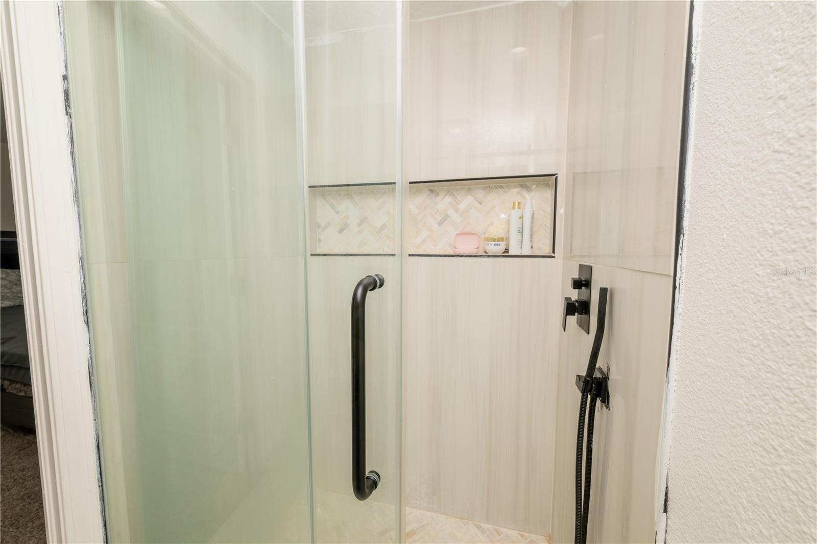 MEADOWOOD ESTATES - Residential