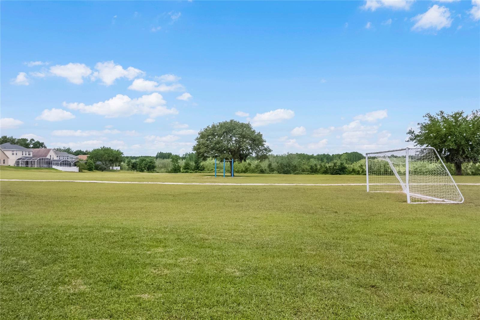 WESTON HILLS SUB - Residential Lease