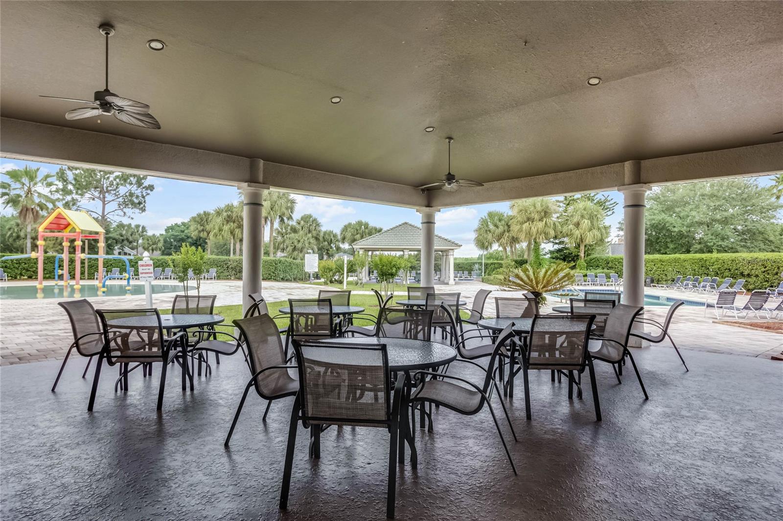 WESTON HILLS SUB - Residential Lease
