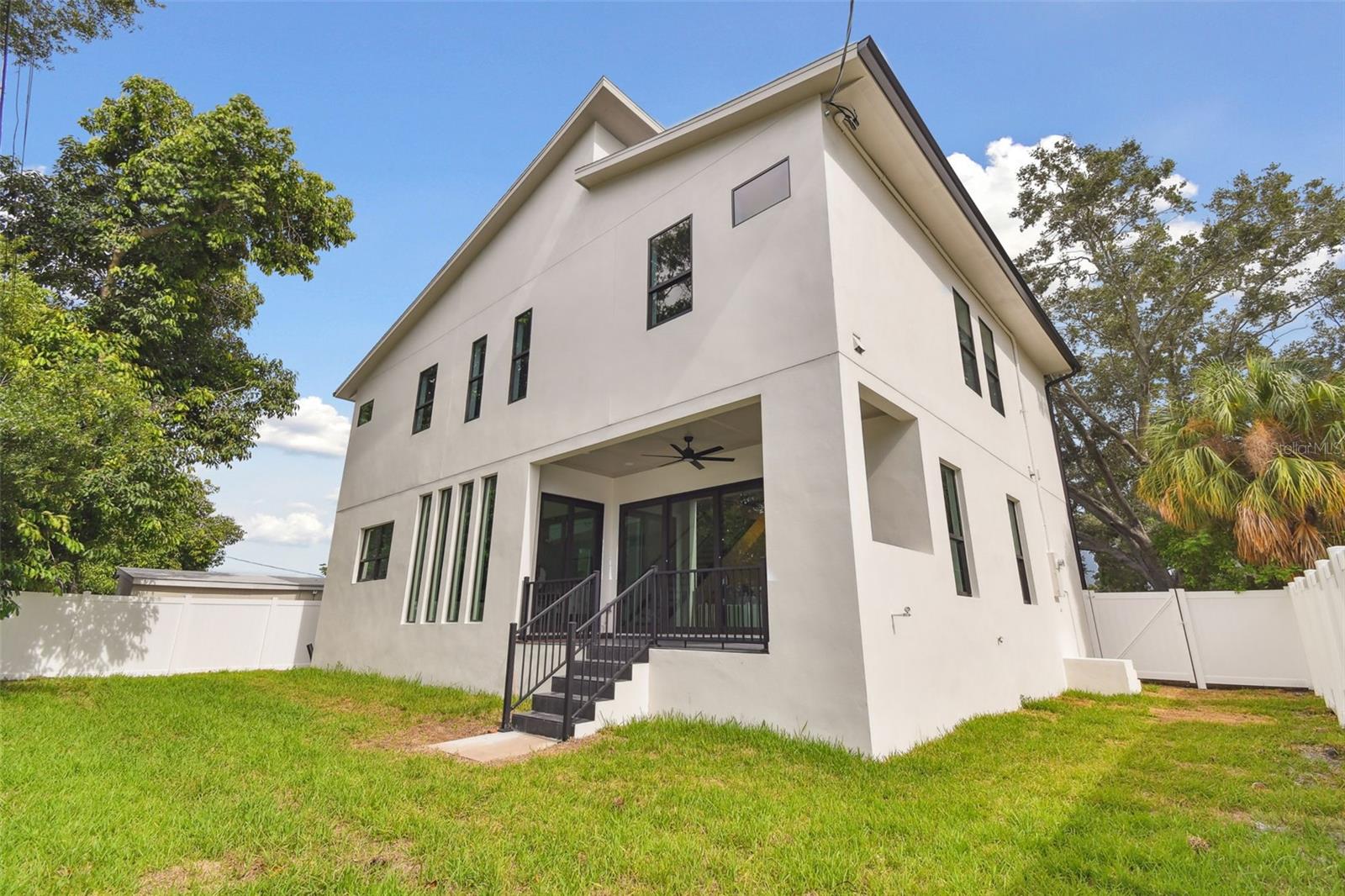 GANDY GARDENS 1 - Residential Lease