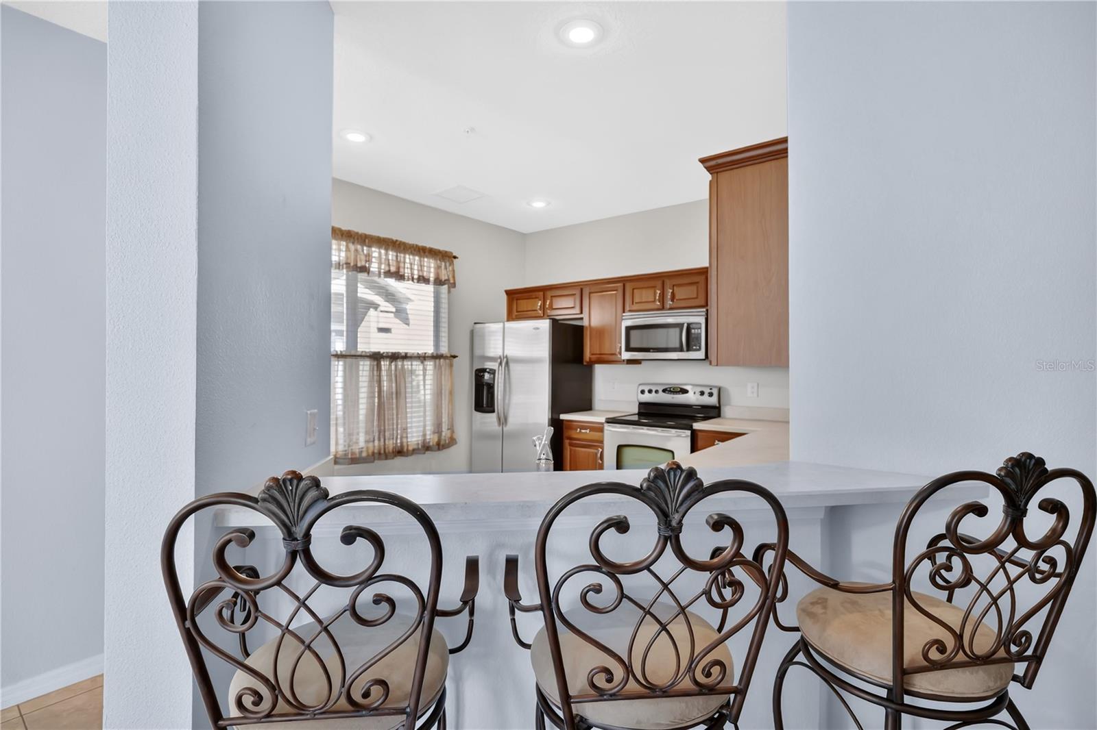 FLAGSHIP PARK A CONDO - Residential