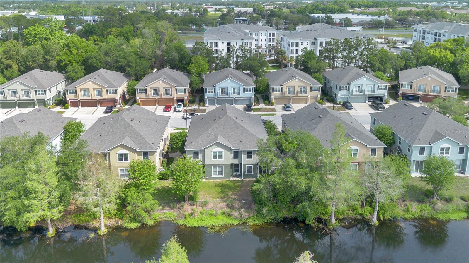 FLAGSHIP PARK A CONDO - Residential