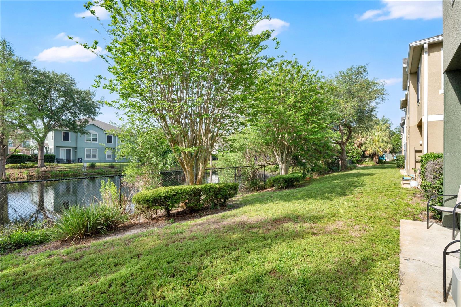 FLAGSHIP PARK A CONDO - Residential