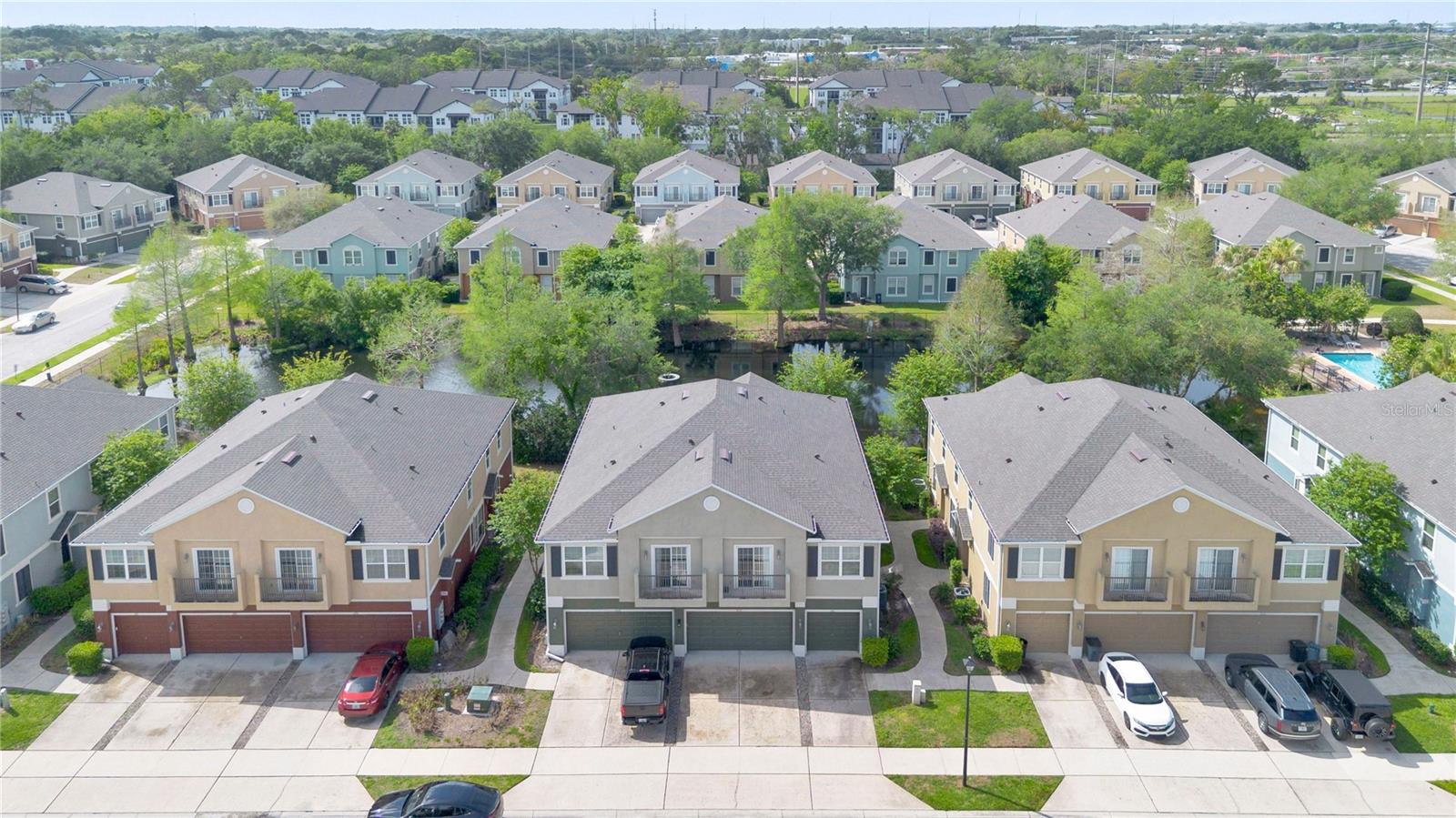 FLAGSHIP PARK A CONDO - Residential