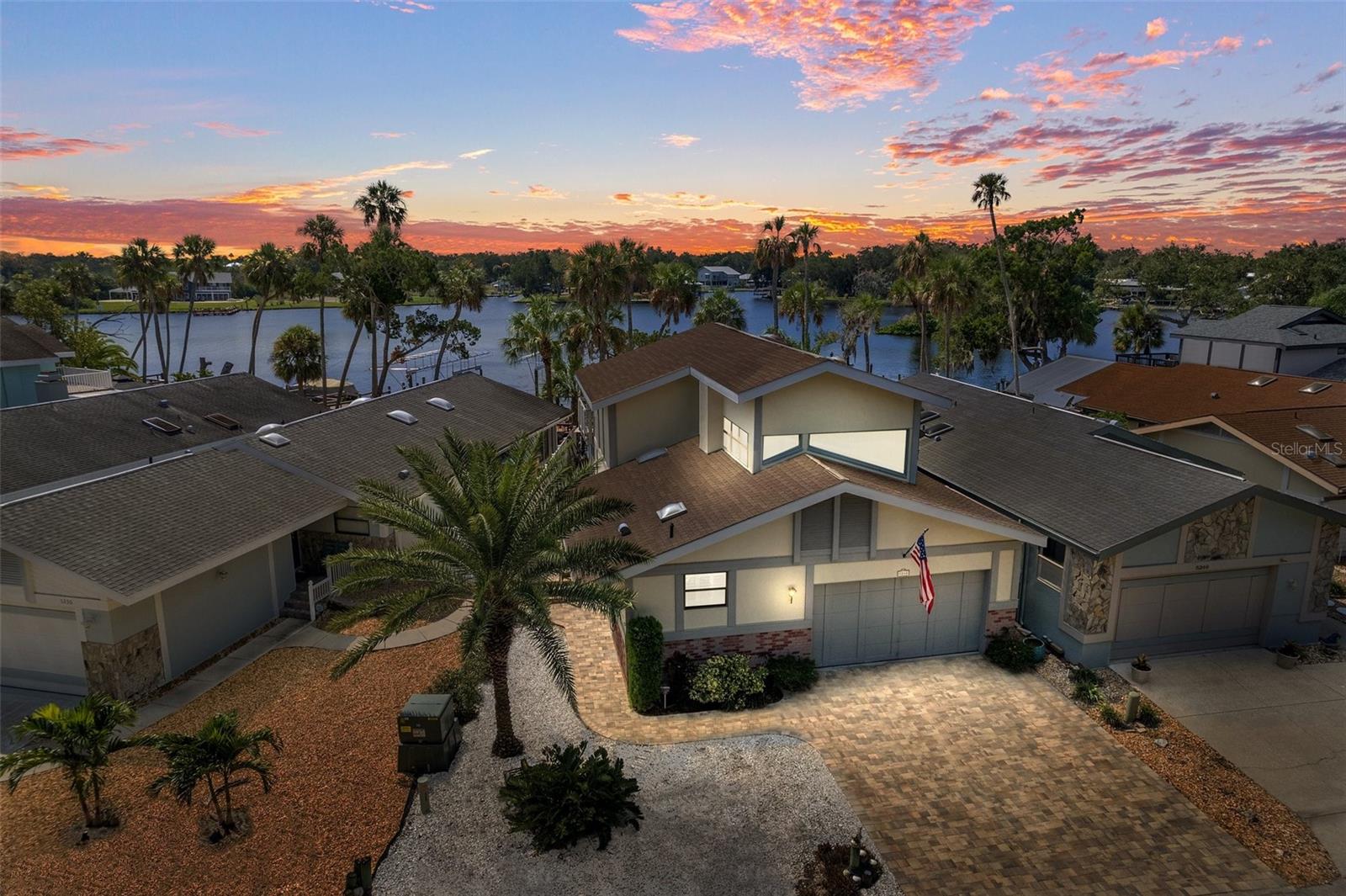 RIVERHAVEN VILLAGE - Residential
