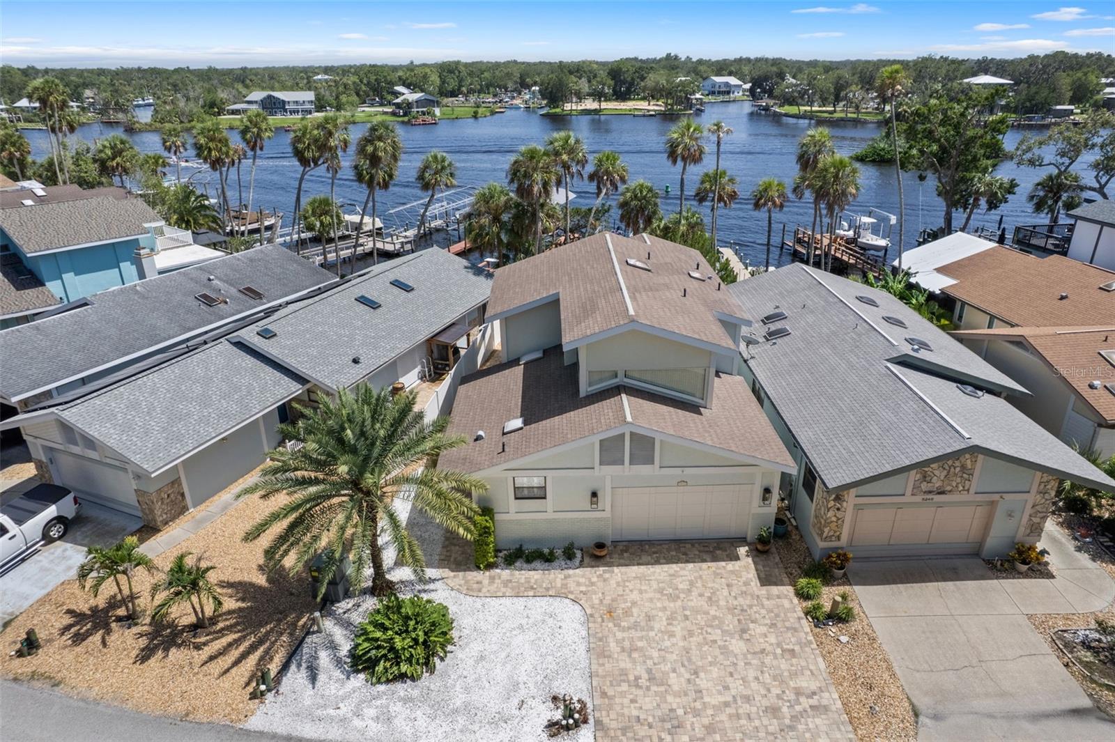 5248 S RIVERVIEW CIRCLE