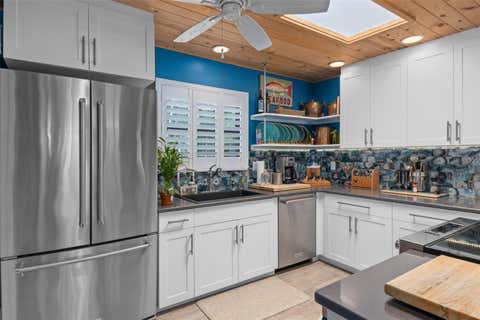 Tiny photo for 5248 S Riverview Circle, Homosassa, FL 34448 (MLS # W7885485)
