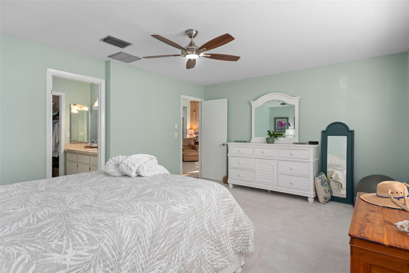 RIVERHAVEN VILLAGE - Residential