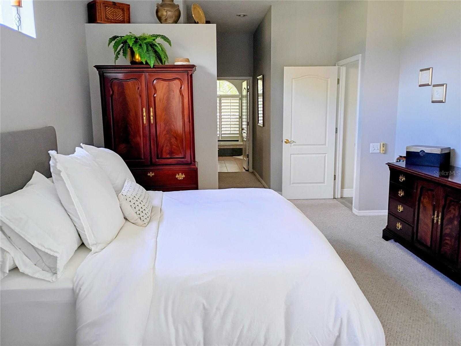 THE VILLAGES AT FOX HOLLOW-WEST - Residential