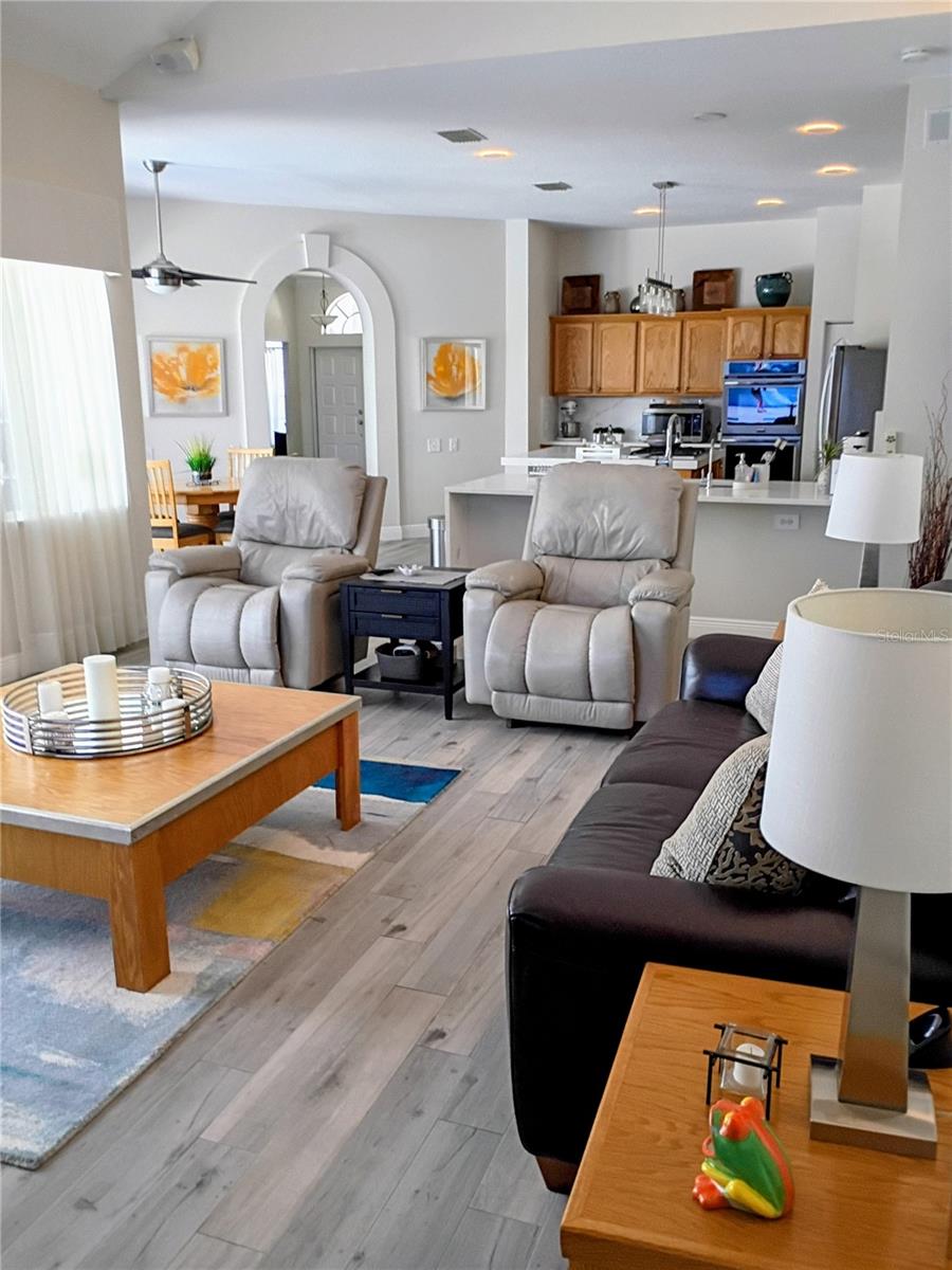 THE VILLAGES AT FOX HOLLOW-WEST - Residential