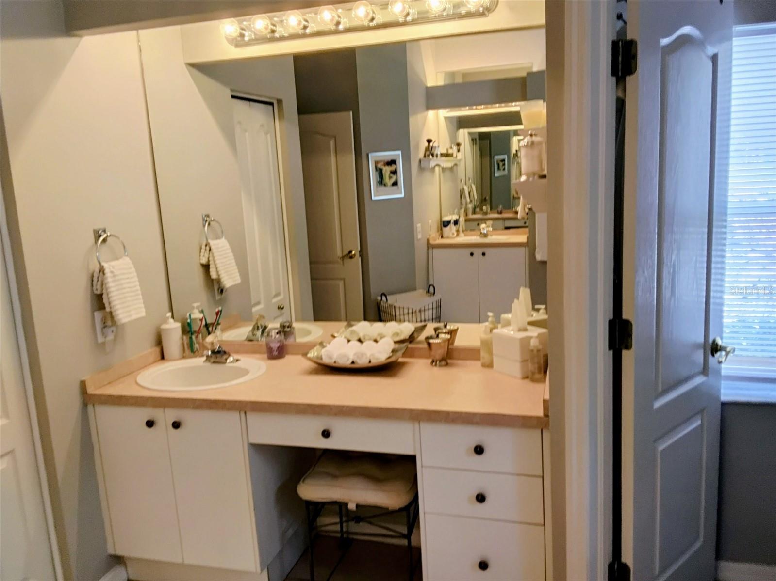 THE VILLAGES AT FOX HOLLOW-WEST - Residential