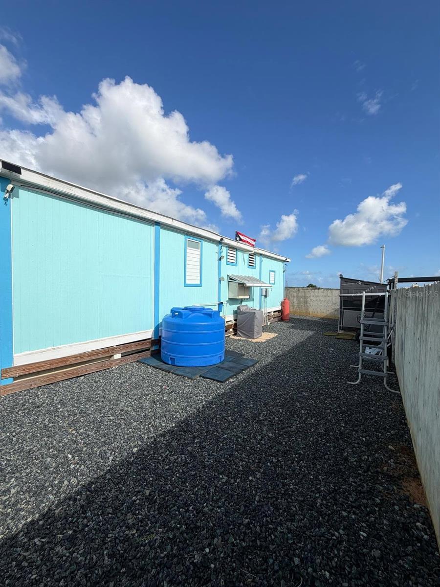 COMBATE VILLAGE - Residential