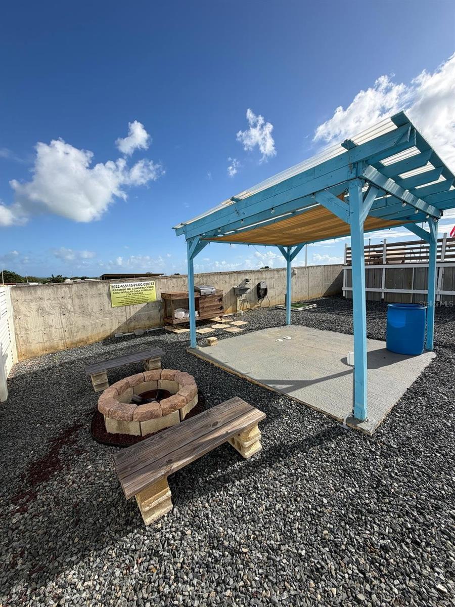 COMBATE VILLAGE - Residential